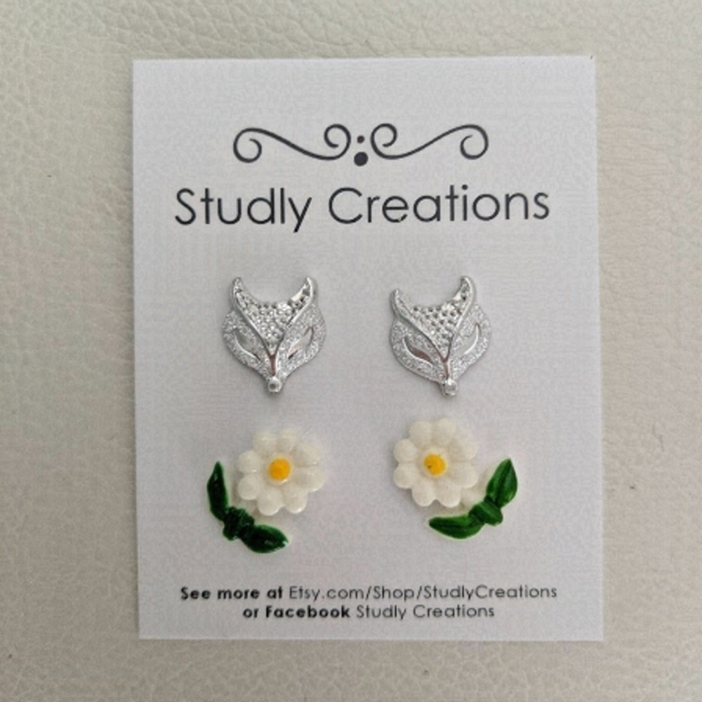 𝅺🆕STUDLYCREATIONS Earring set